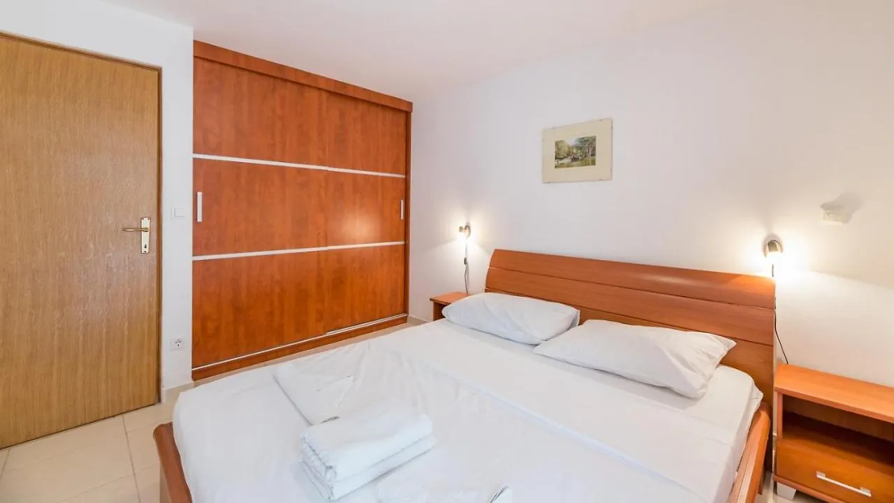 Villa Bakic Baska  Apartment